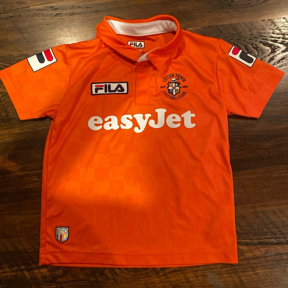 NWOT Luton Town Easyjet Football Shirt Soccer Jersey Top Fila Yourh 4-5 Yrs